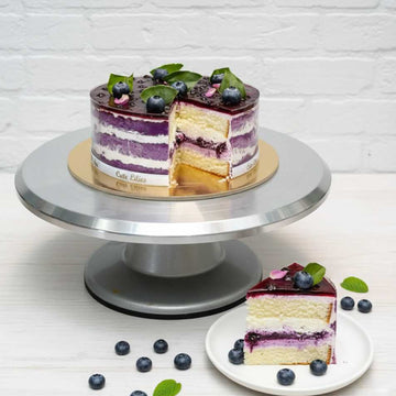 BERRY CAKE