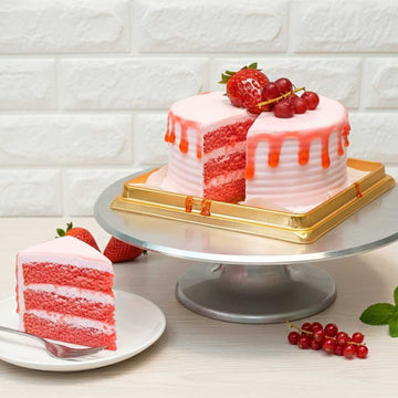 STRAWBERRY CAKE